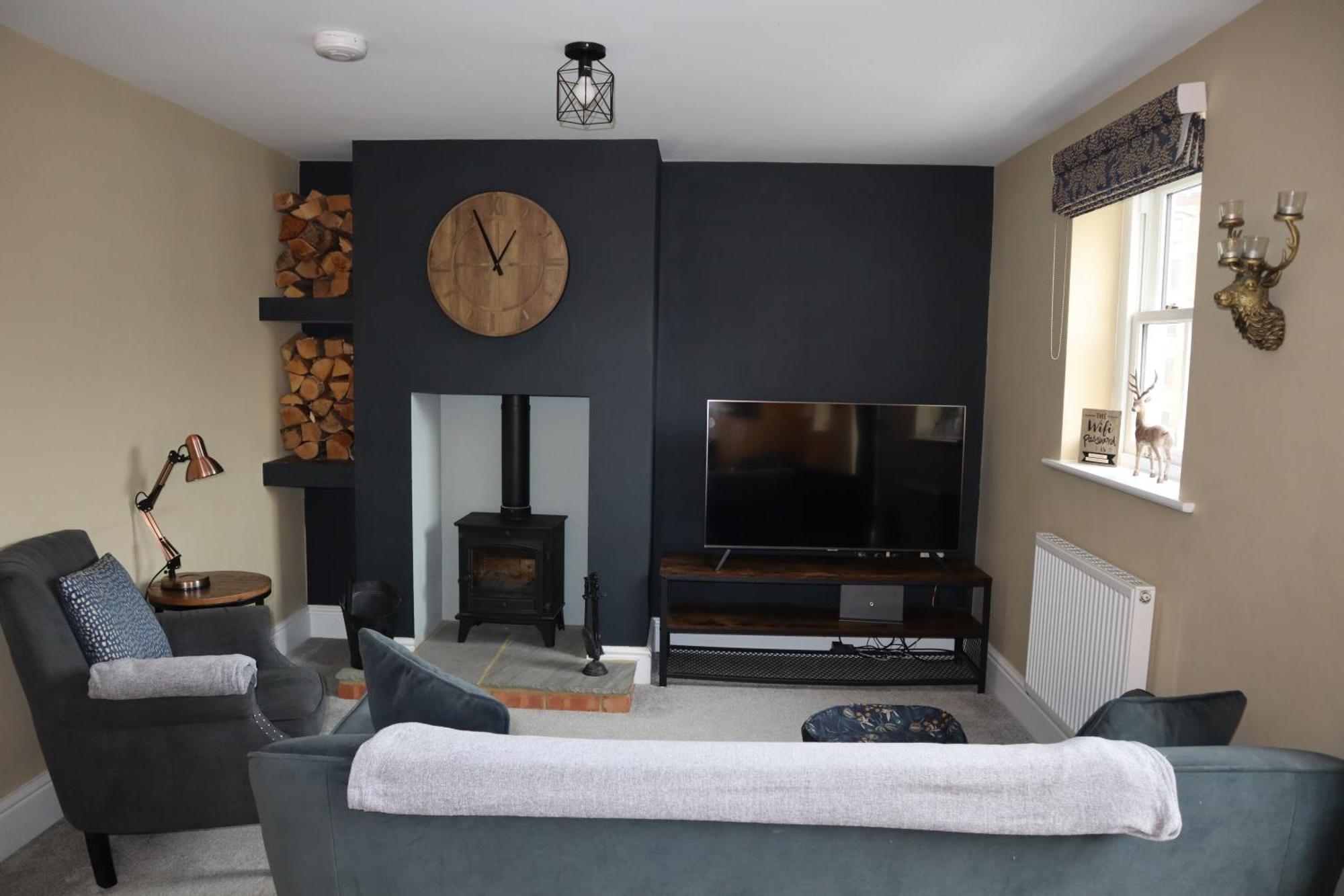 Canal View Cottage With Log Fire & Parking Blisworth Exterior foto
